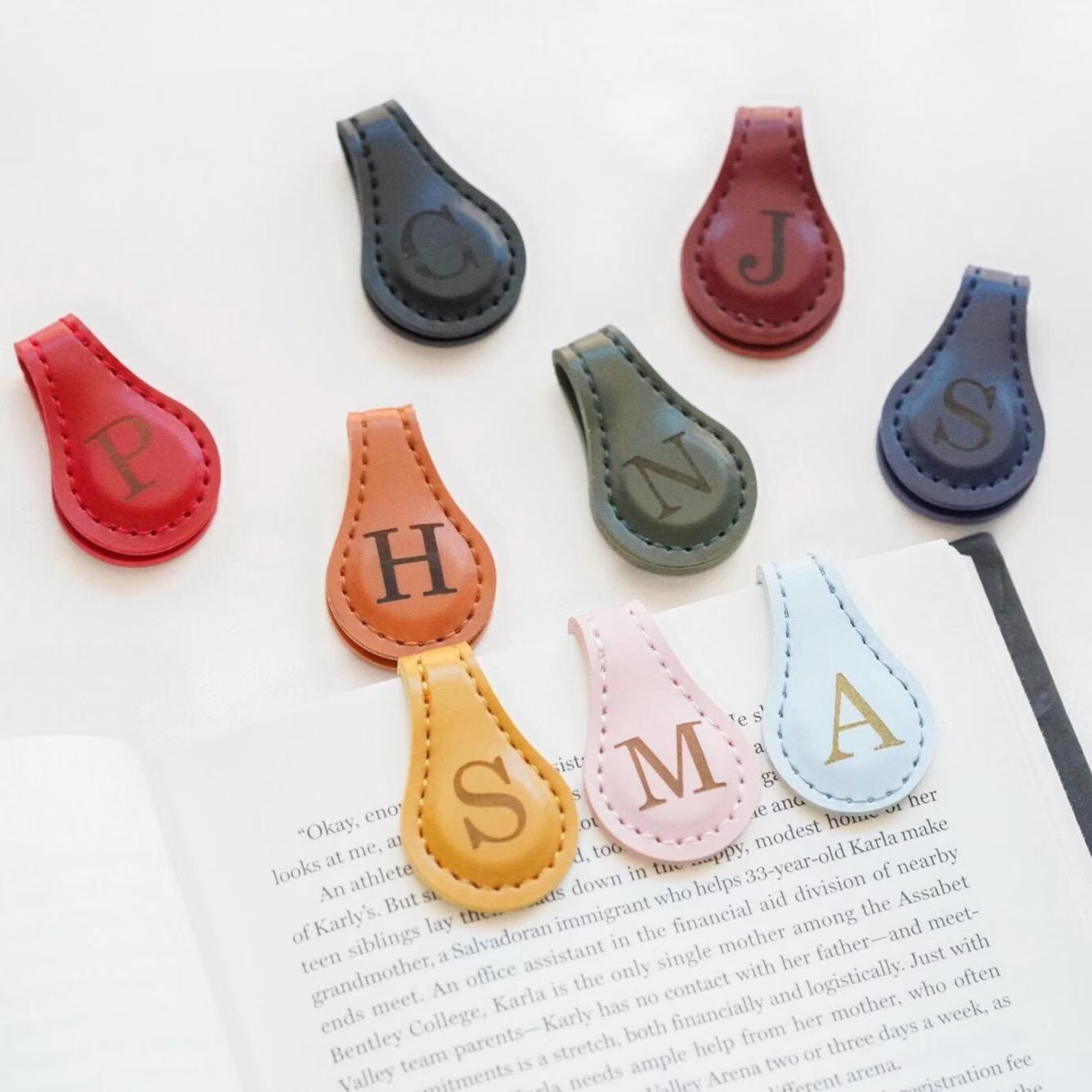 Personalized leather bookmark, magnetic bookmark